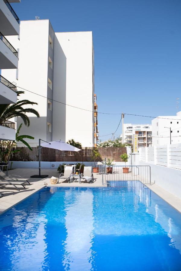 Apartamentos Vistamar II Playa d'en Bossa Esterno foto